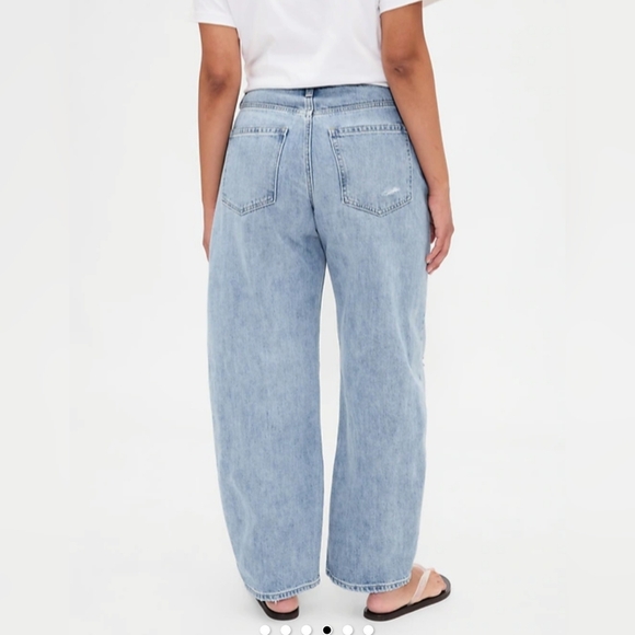 GAP Women's Curvy High Waisted Barrel Jean 32x28 - Picture 4 of 11